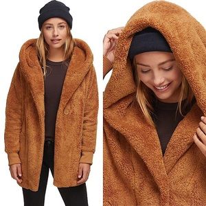 The North Face | Skirts | The North Face Campshire Fleece Wrap Jacket |  Poshmark